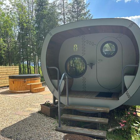 Celtic Minor Pods Villa Ystalyfera Ngoại thất bức ảnh