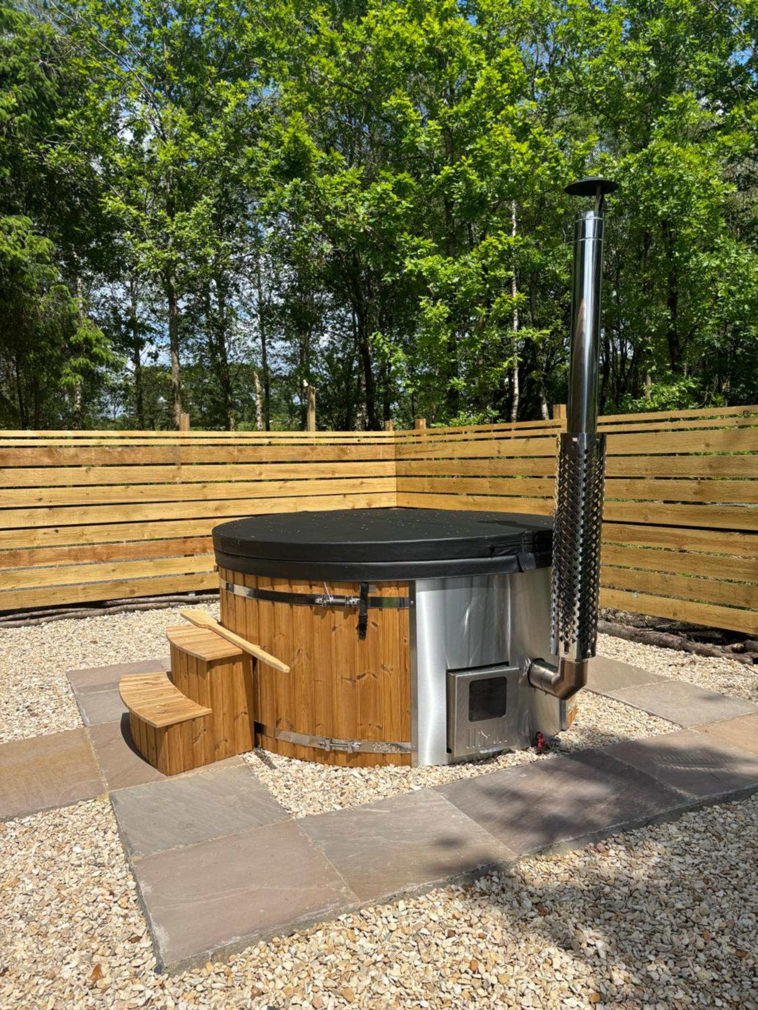 Celtic Minor Pods Villa Ystalyfera Ngoại thất bức ảnh